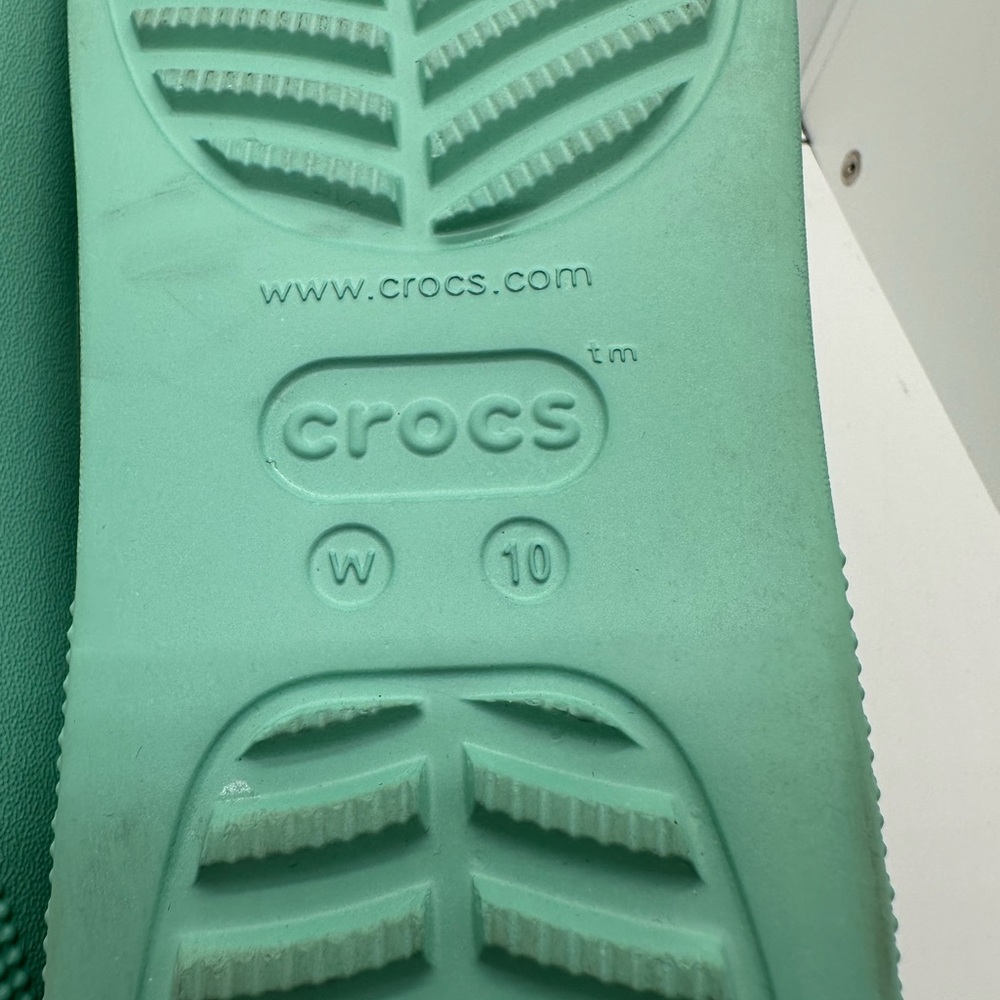 Crocs Classic Platform Flip Flop Sandals Jade Stone Size W10 - Picture 9 of 9